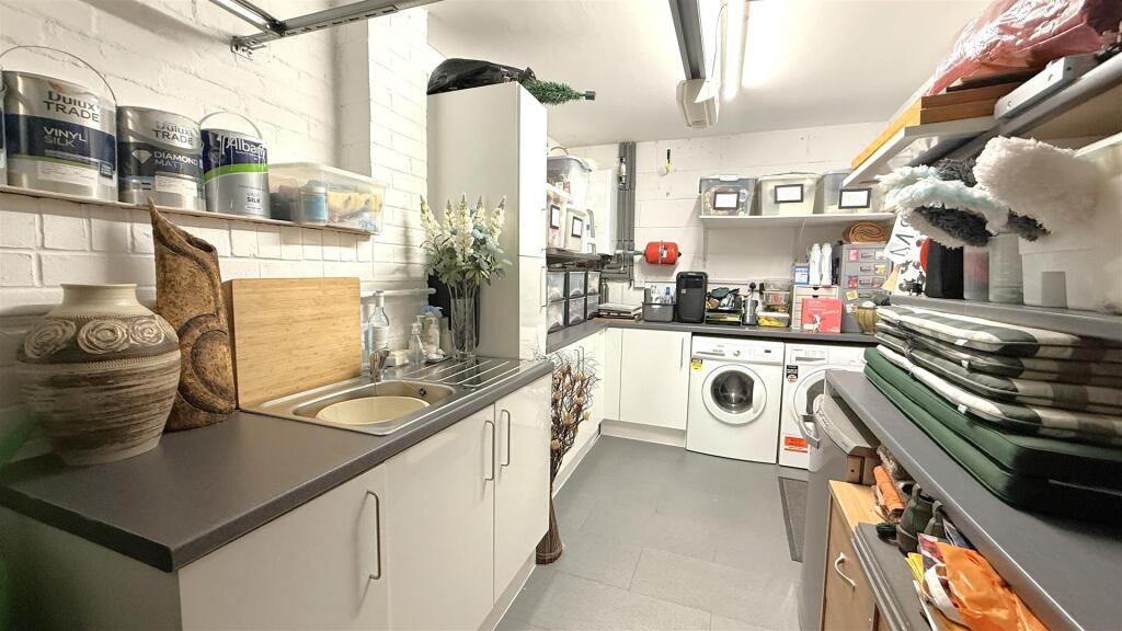 Additional image 13 of Birch Close, Bournville, Birmingham