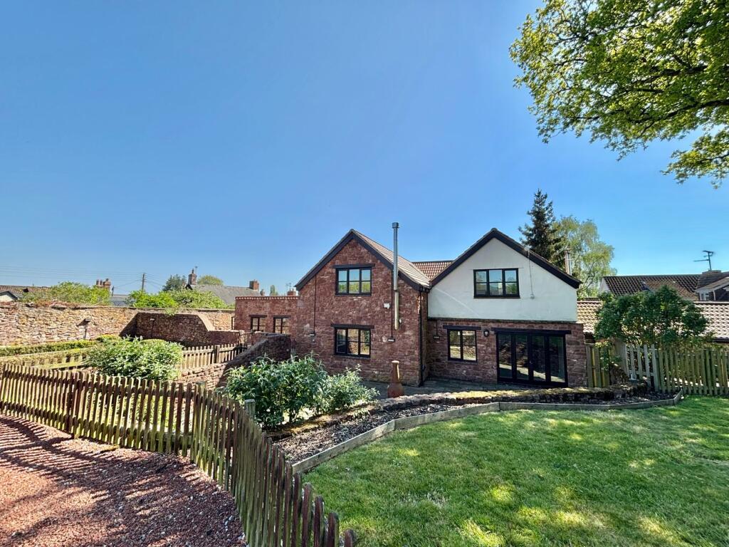 Main image of property: Bishops Lydeard, Taunton, TA4