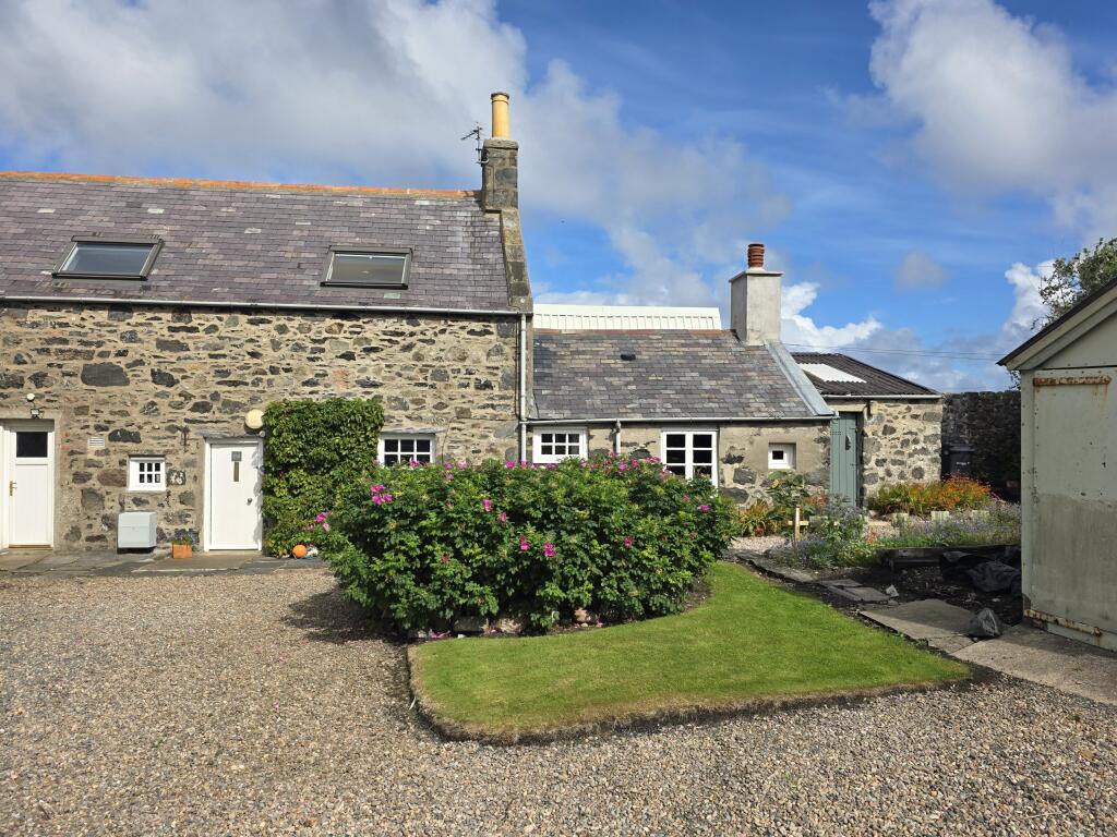 Main image of property: 24 Schoolhendry Street, Portsoy, Banff AB45 2RS
