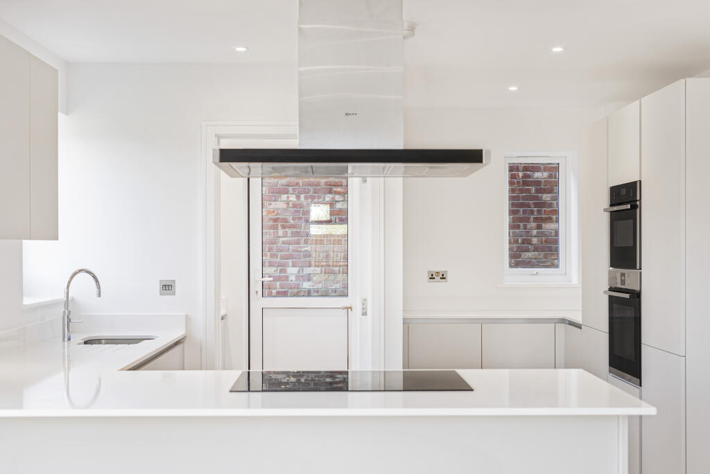 House in Reading - View 5