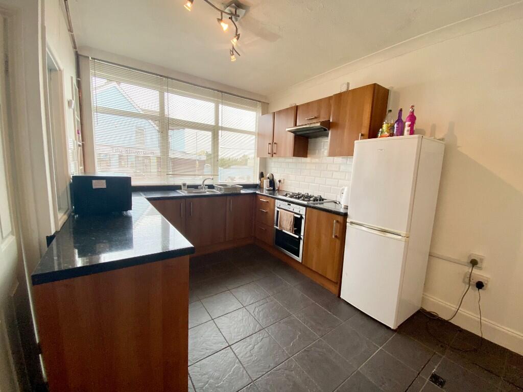 House in Gillingham, Hale - View 3