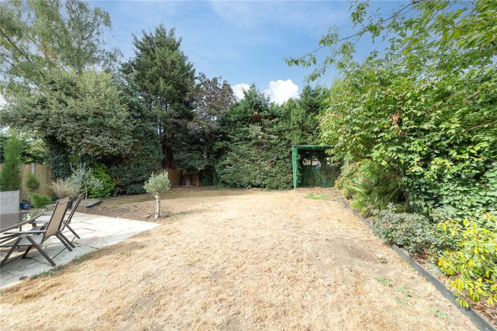 House in Milton Keynes - View 4