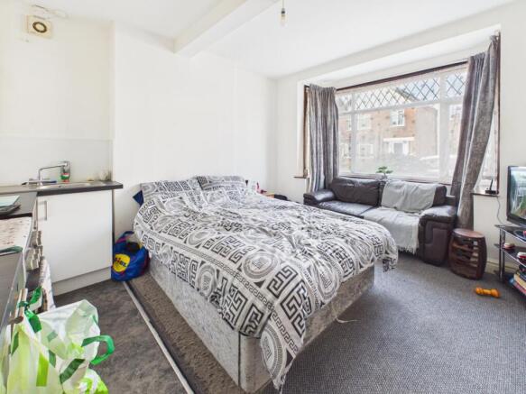 Flat 1