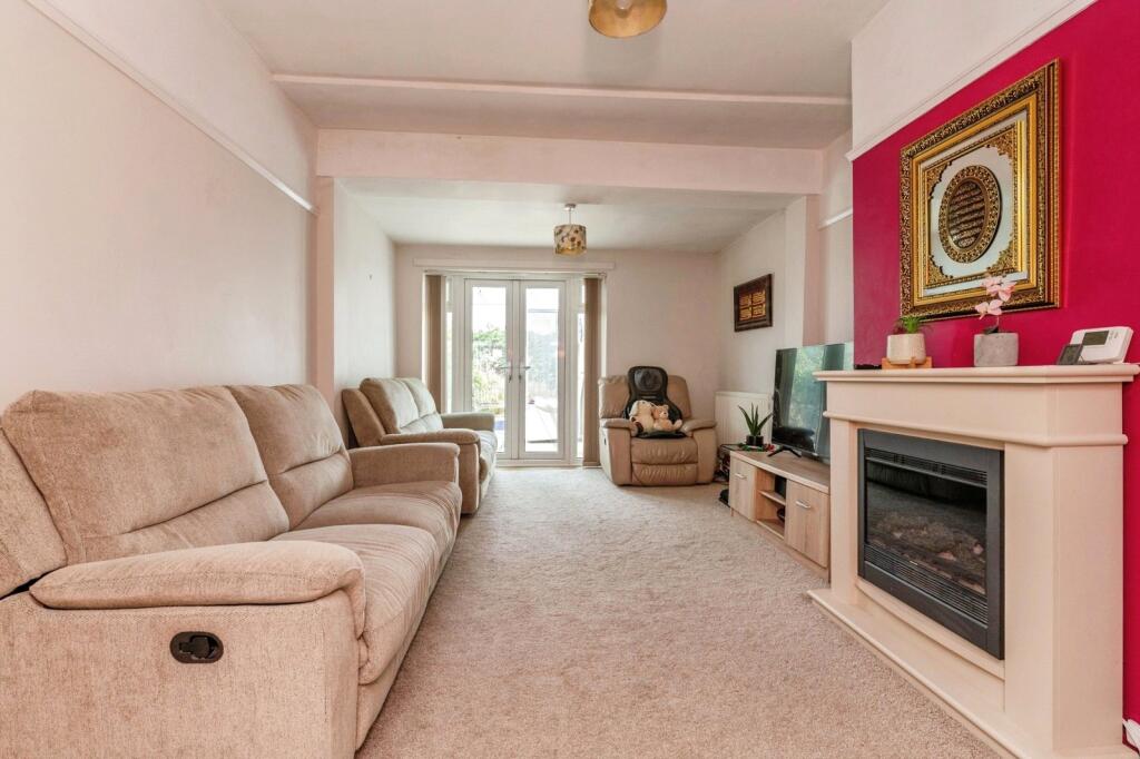 House in Southend-on-Sea - View 5