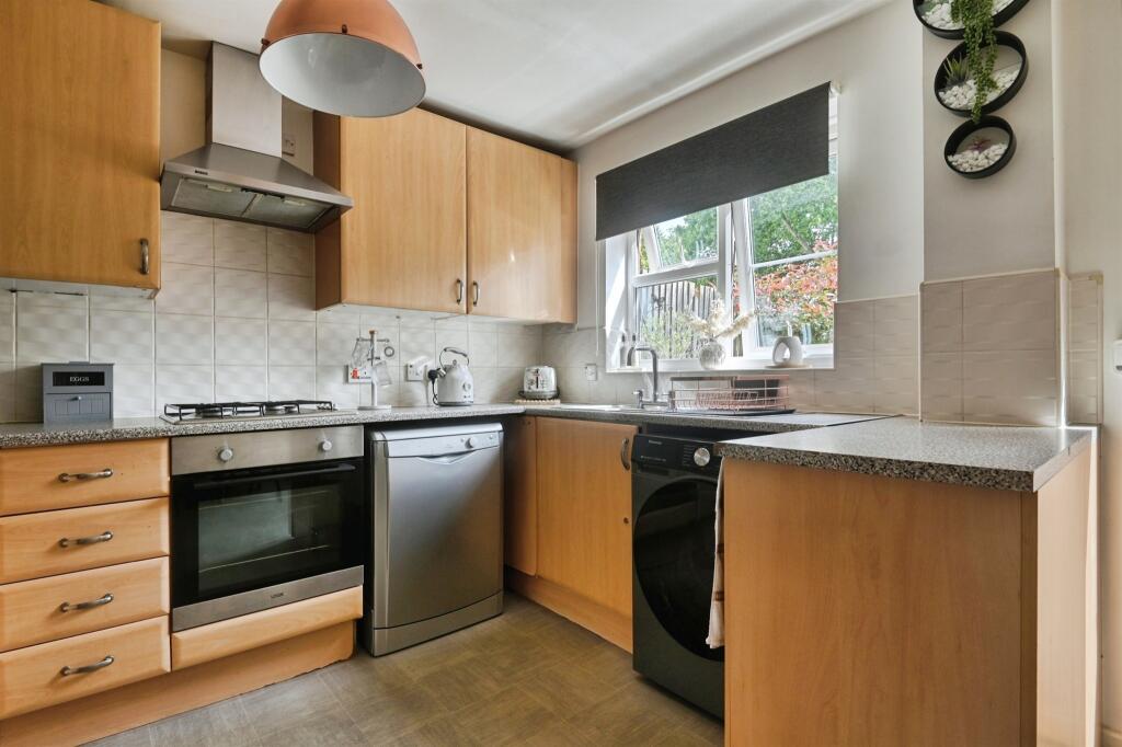 House in Birmingham, West Midlands - View 5