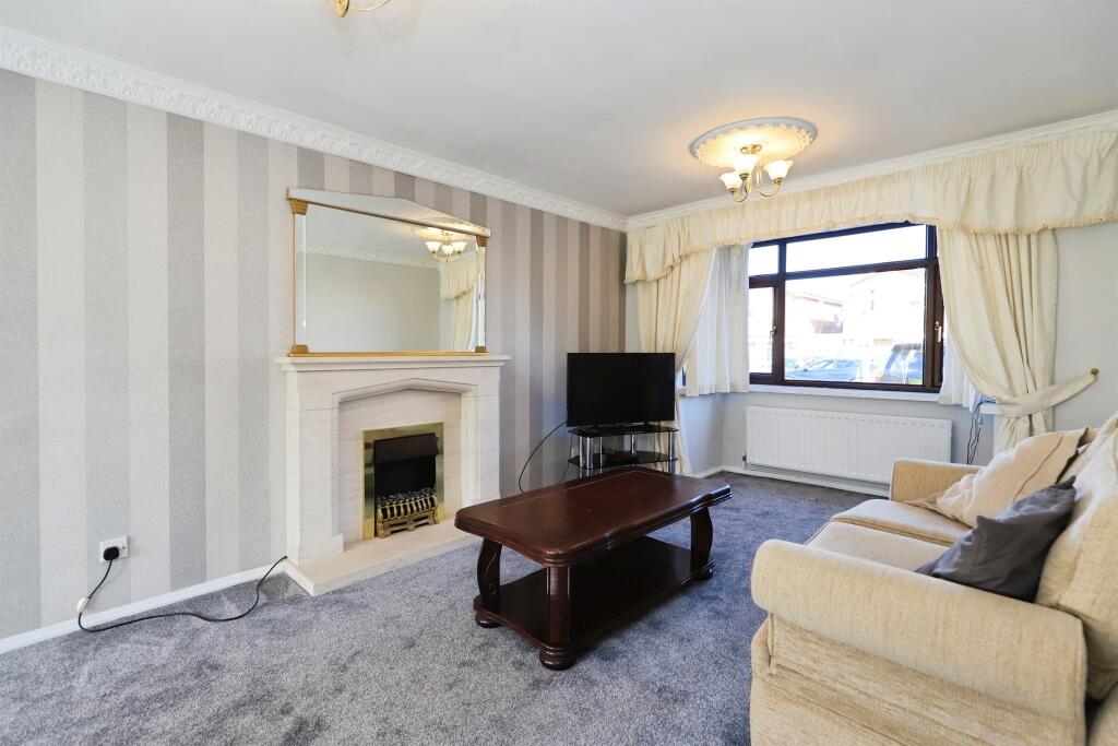 House in Wolverhampton, West Midlands - View 4