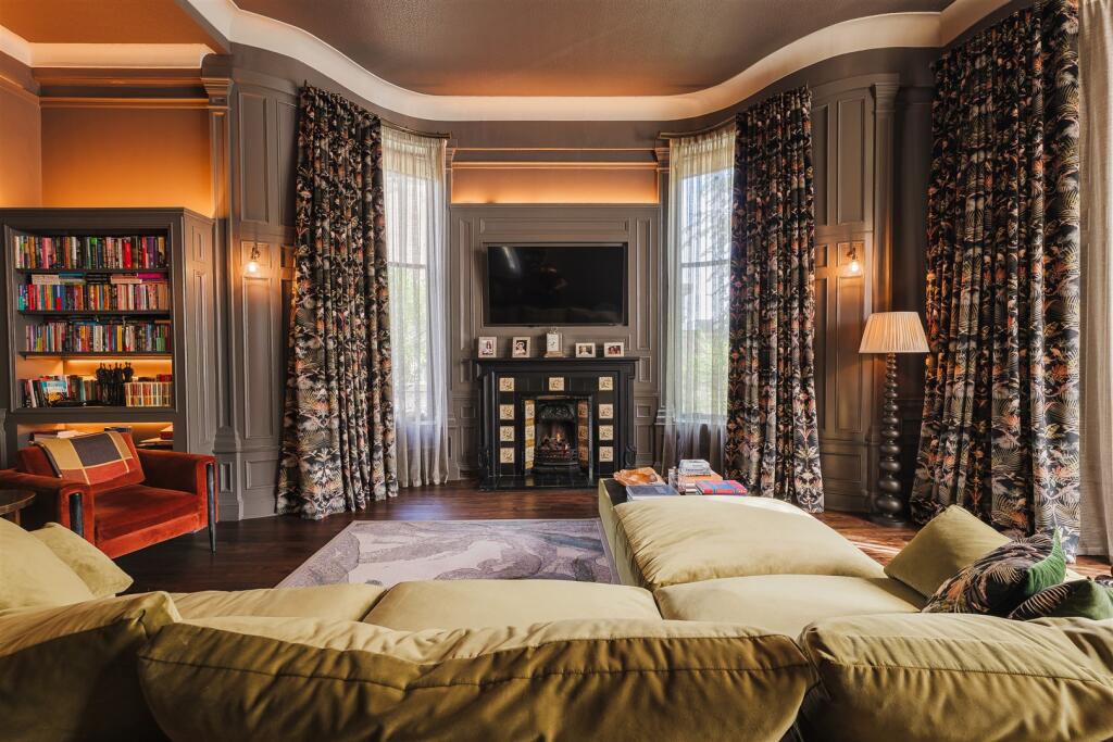 Apartment in Glasgow - View 4