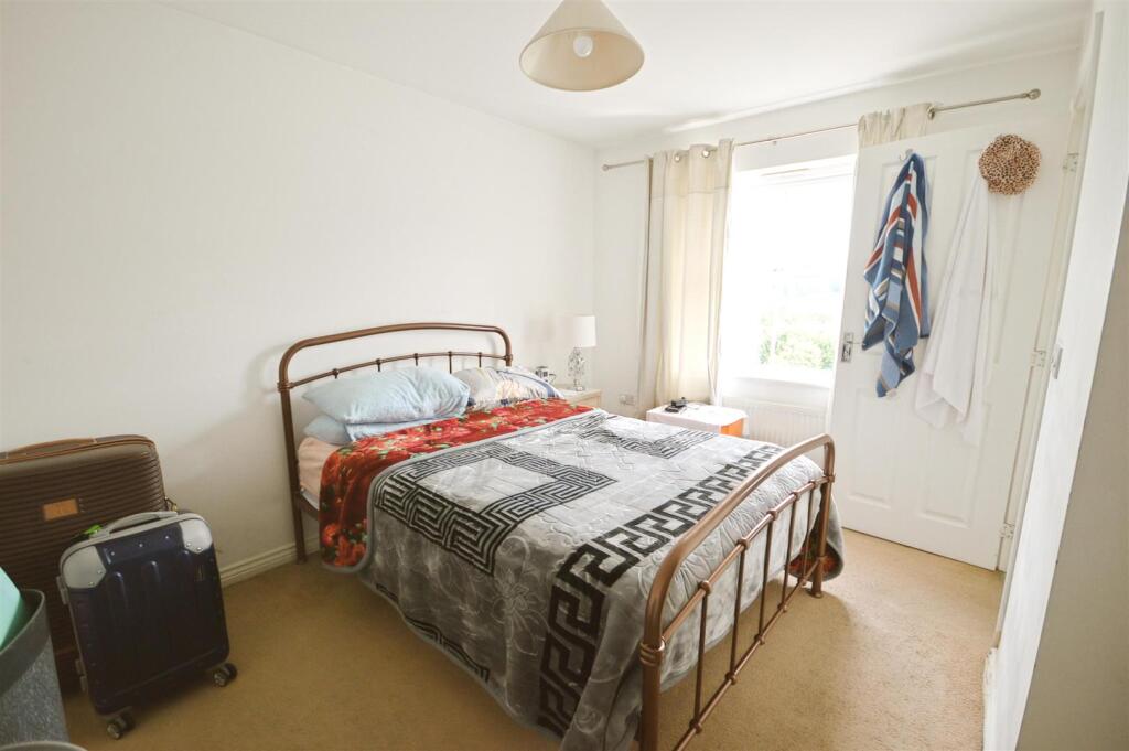 House in Great Oakley, Danesholme - View 5