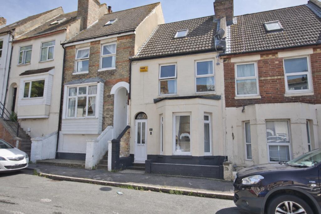 Main image of property: Thanet Gardens, Folkestone, CT19