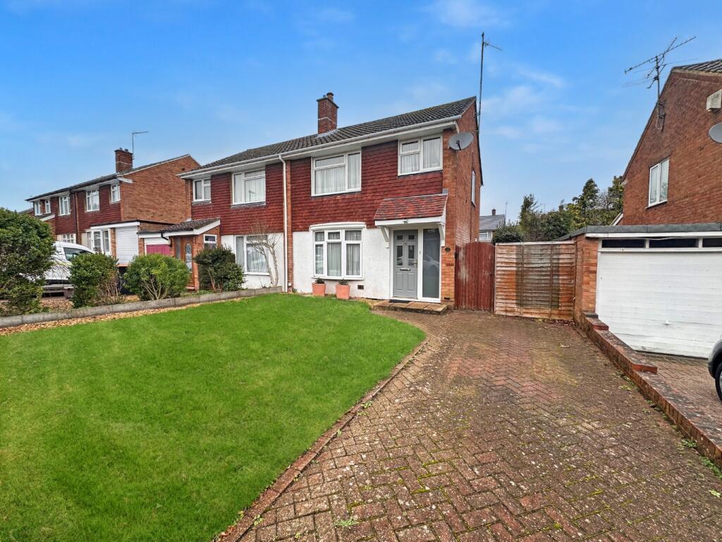 Main image of property: Candale Close, Dunstable