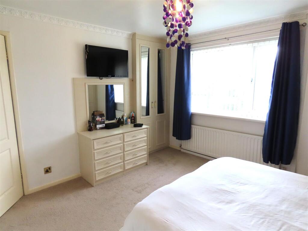Suffolk Close, Ashington photo 2