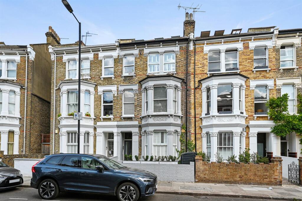 Apartment in London, Kensal Town, Maida Hill - View 3