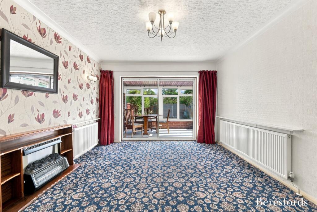 House in London - View 2