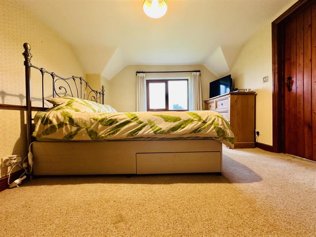 Additional image 16 of Barrow Causeway, Bleadney, Wells