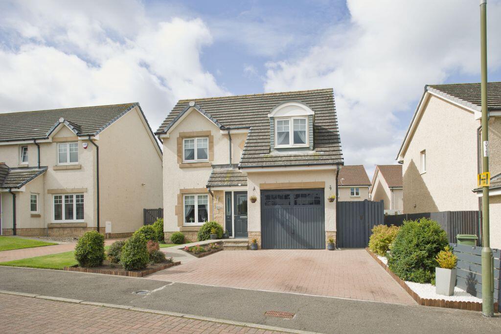 Main image of property: 30a Clanranald Avenue, Prestonpans, EH32 9FP