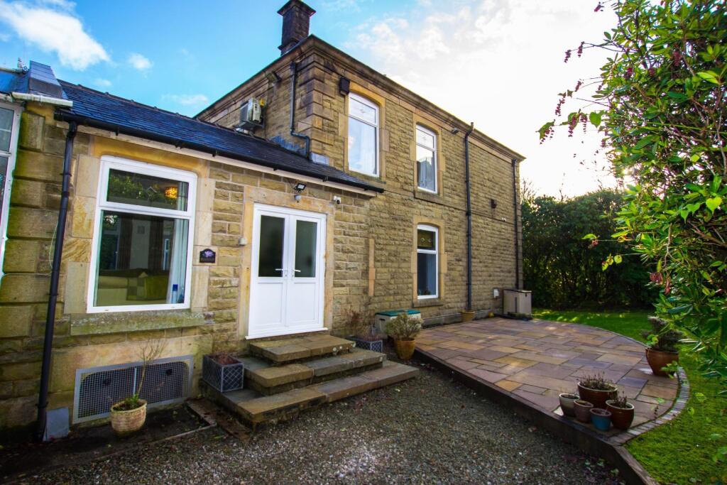 Additional image 38 of 'Heatherby' Astley Bank