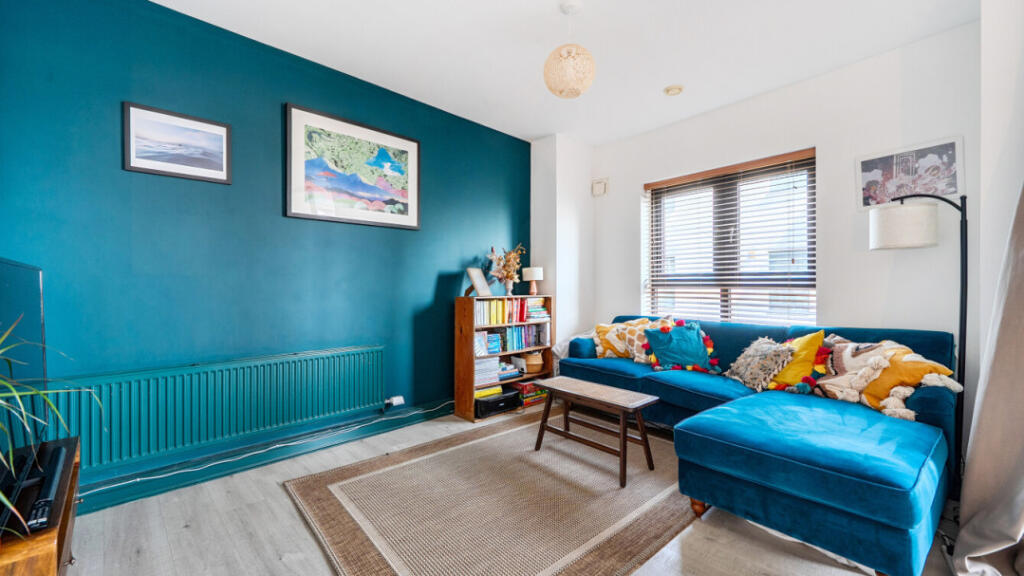 Apartment in London - View 5