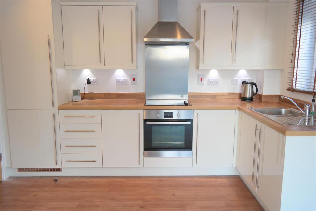 Vita House, Charrington Place, St Albans, Hertfordshire – pohled 3