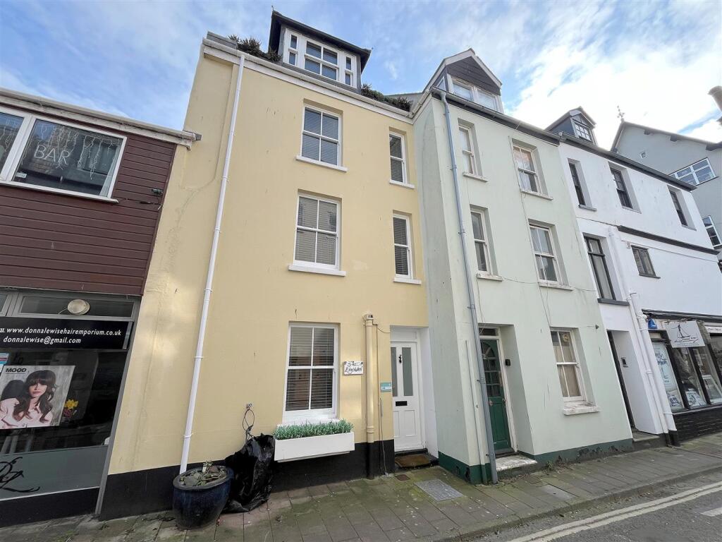 3-bed terraced on Oxford Street, Dartmouth, £450,000