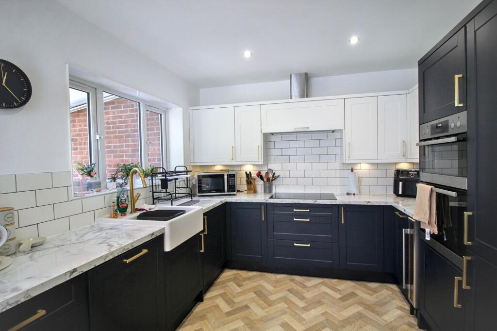 House in Ipswich - View 4