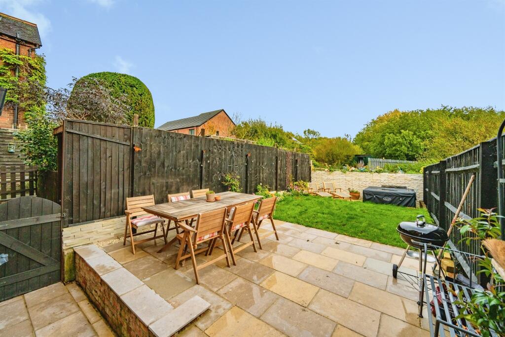 House in Derby - View 4