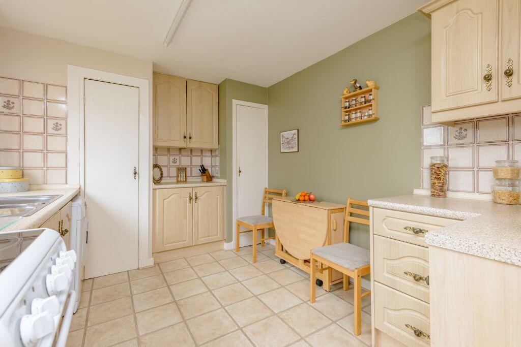Apartment in Edinburgh, Northfield/Willowbrae - More