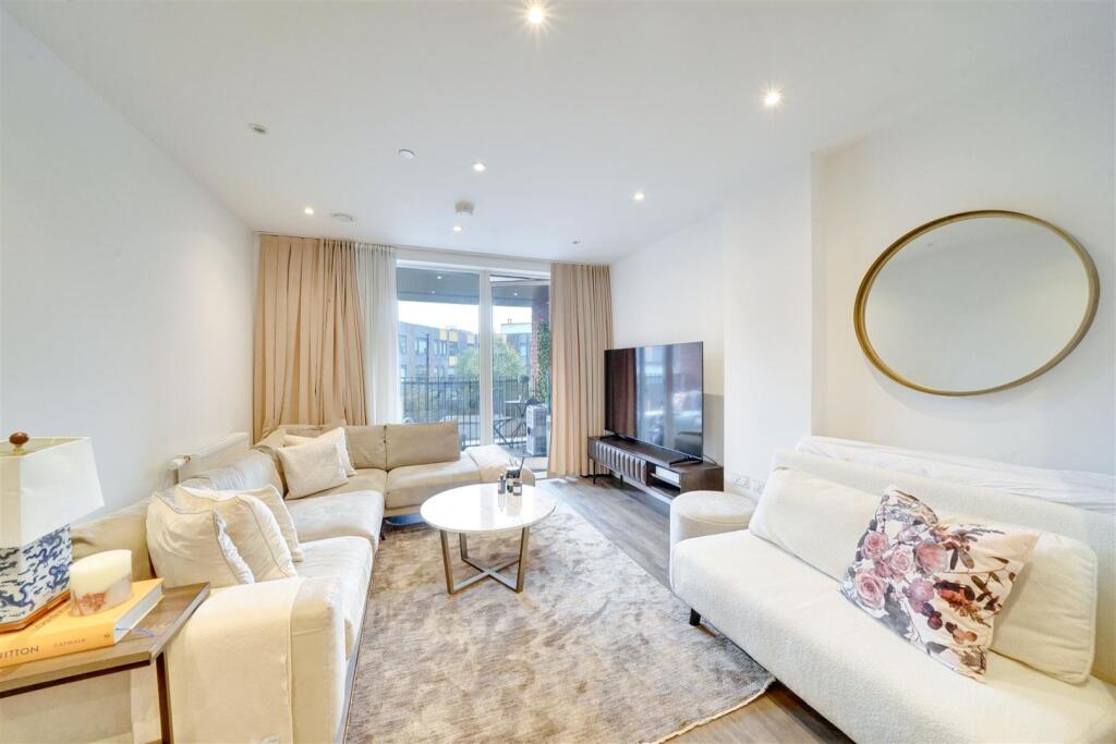 Apartment in London - More