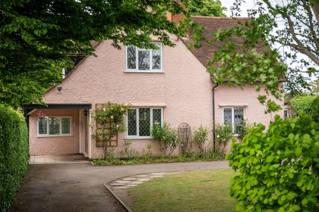 Main image of property: Norton Road, Letchworth Garden City, SG6 1AE