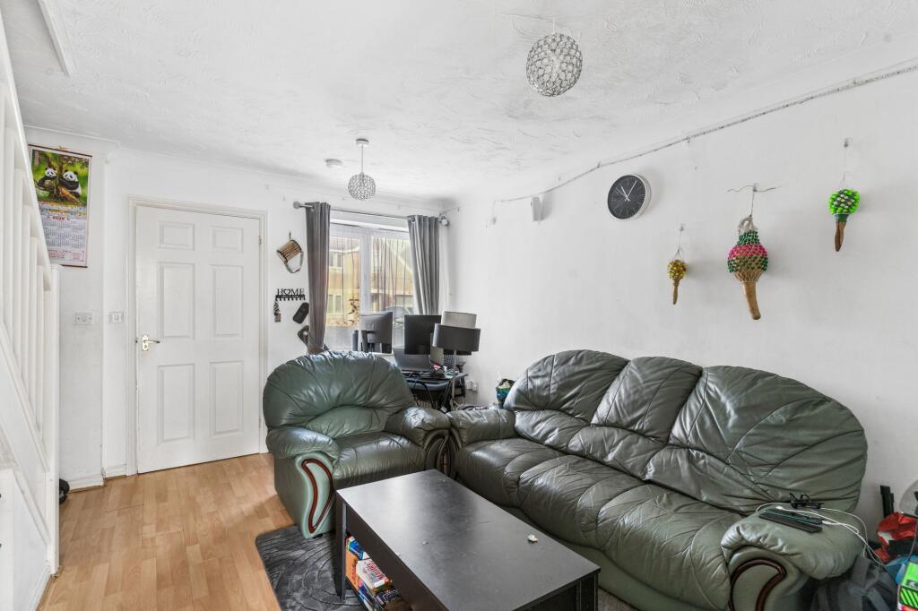 House in Stevenage, Hertfordshire - View 5