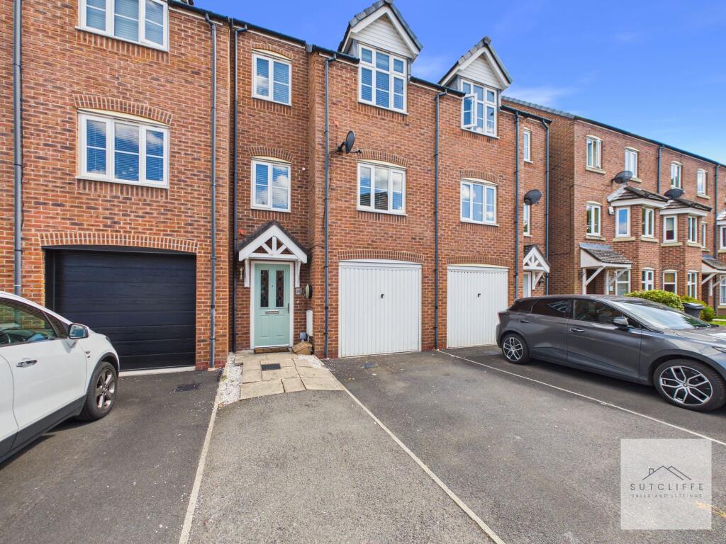 House in Preston - View 5