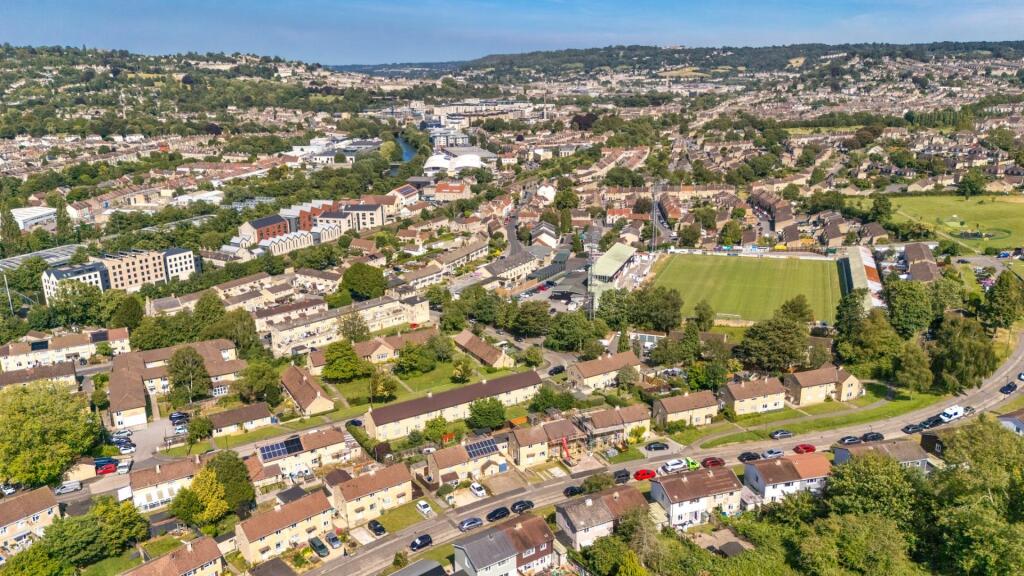 House in Bath - More
