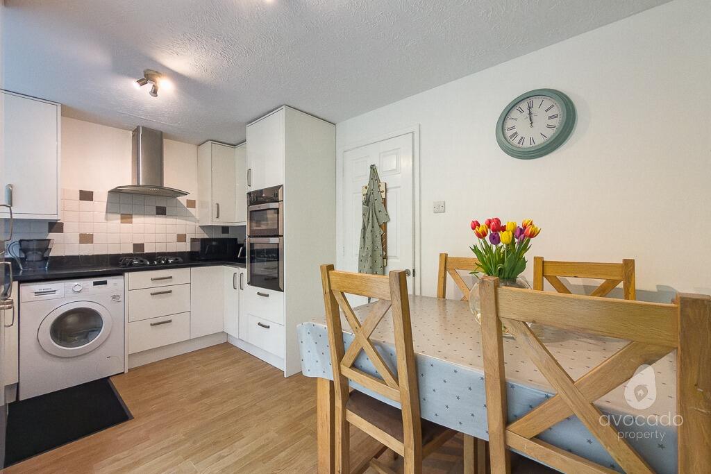 Sen Close, Warfield, Berkshire, RG42 2QB - View 3