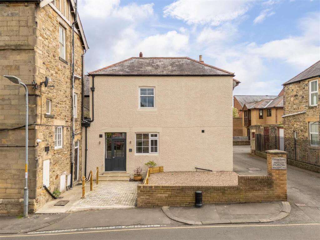 Main image of property: Battle Hill, Hexham