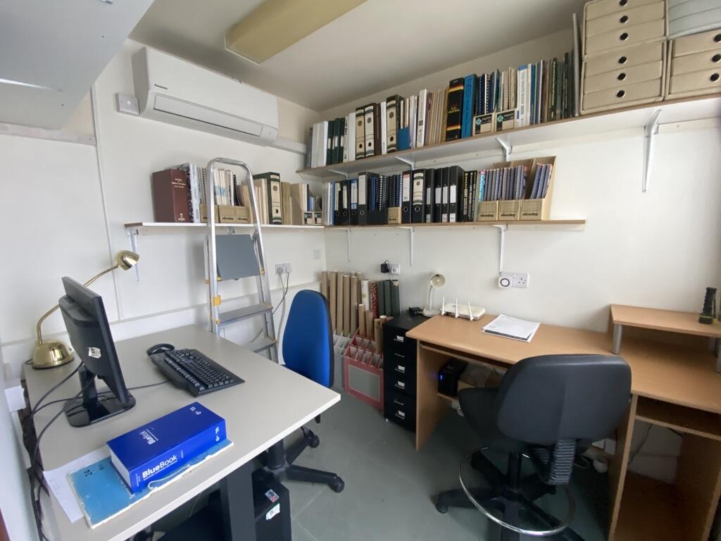 Main image of property: 1A King Edward Road, Bedford, Bedfordshire, MK41