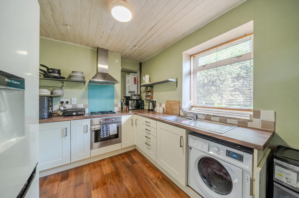 House in Leeds, Little London, Rufford Park - View 4