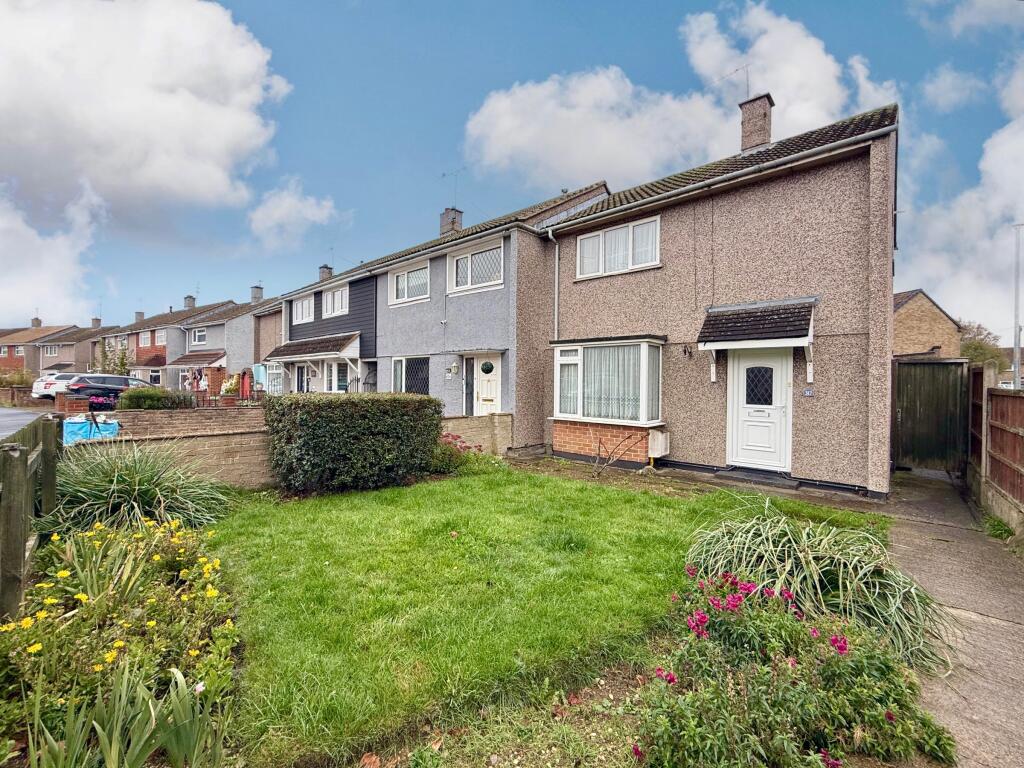 2-bed terraced on Welcombe Avenue, Park North, Swindon, £189,500
