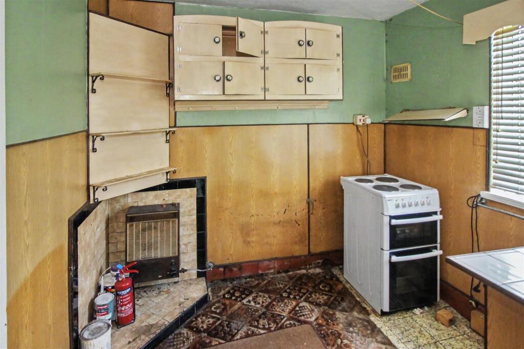Dorterry Crescent, Ilkeston - View 4