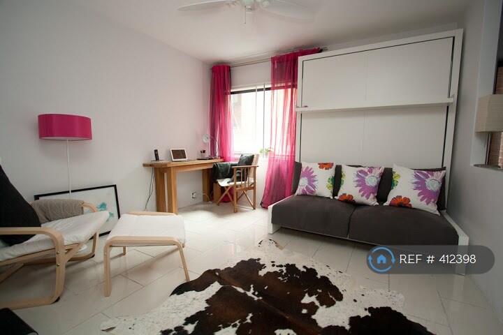 Studio flat for rent