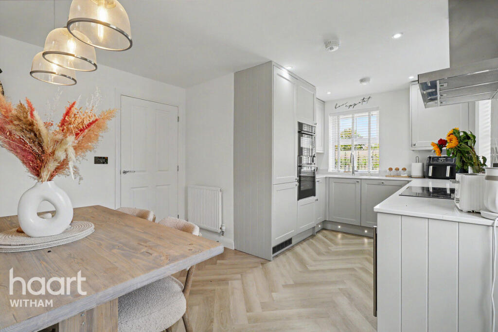 House in Braintree, Hatfield Peverel - View 4