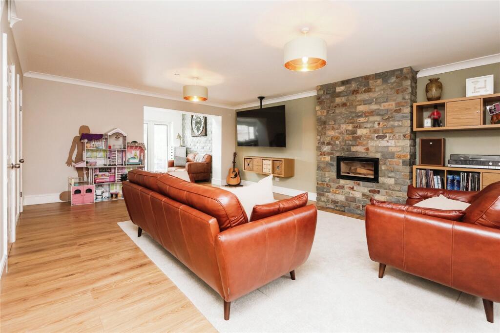 Wirral Road, Birmingham, West Midlands, B31 - View 3