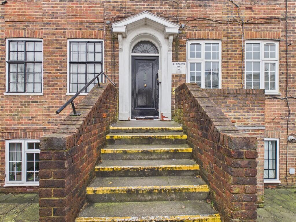 Main image of property: Buckingham Close, Bath Street, BN1