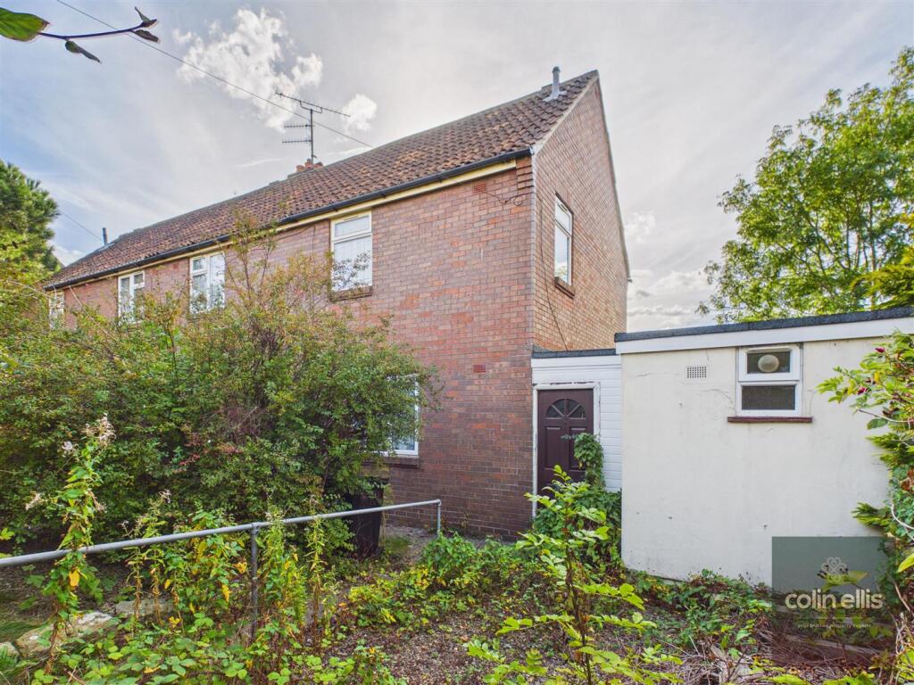 Main image of property: Hatterboard Drive, Scarborough