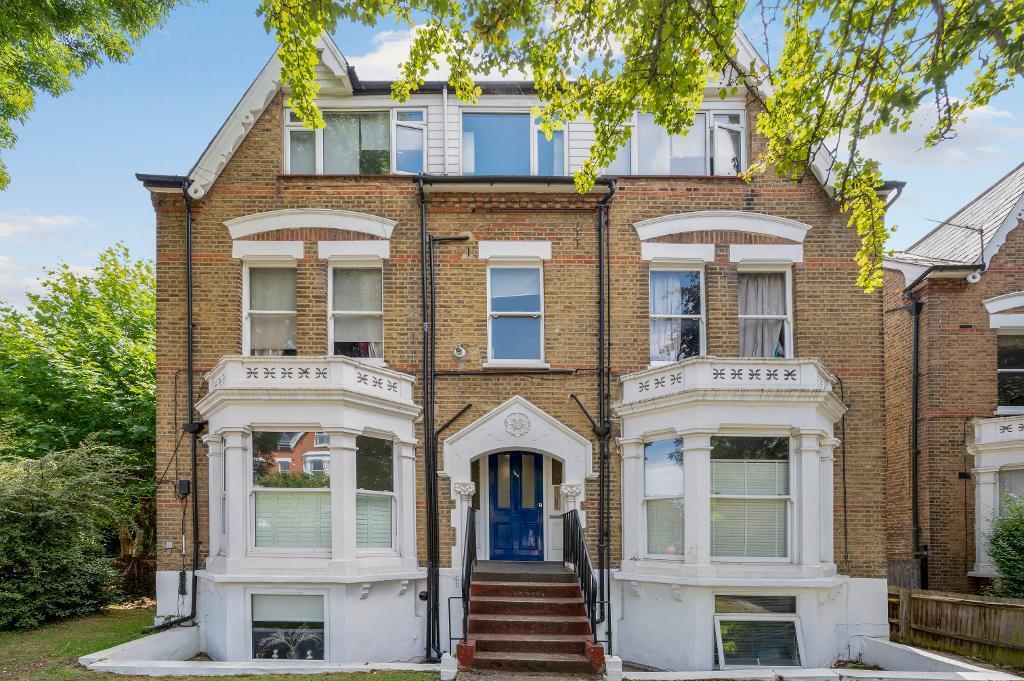 Apartment in London - View 5