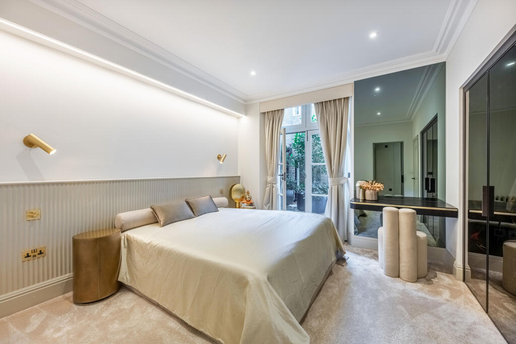 Apartment in London, Kensal Town, Maida Hill - More