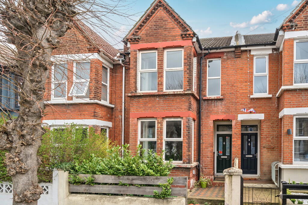 Main image of property: CHAIN FREE - Exciting Refurbishment Opportunity