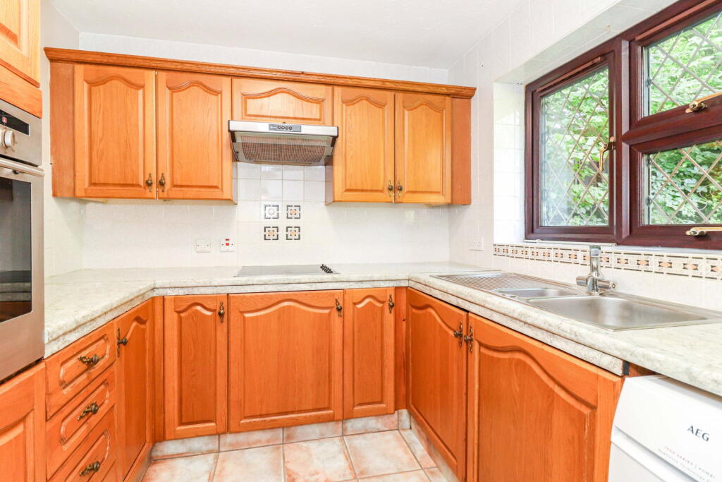 Turneys Orchard, Chorleywood, Rickmansworth, WD3 photo 4