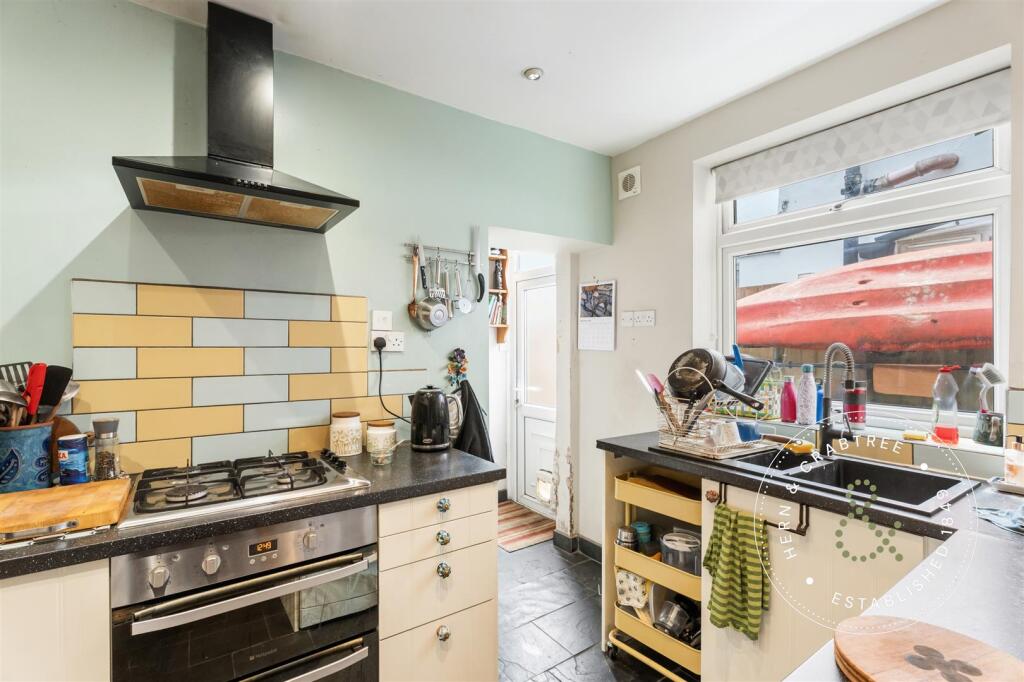 House in Cardiff, Caerau - View 5