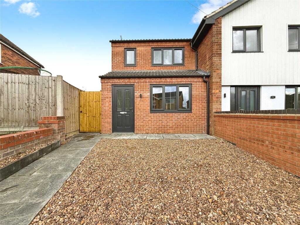 Main image of property: Beverley Grove, North Hykeham, Lincoln, Lincolnshire, LN6