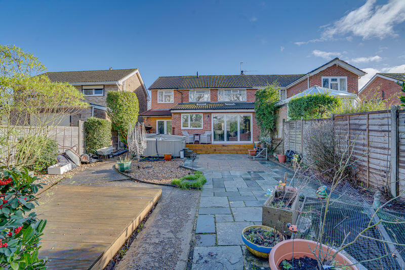 Titchfield Park Road, Fareham photo 4