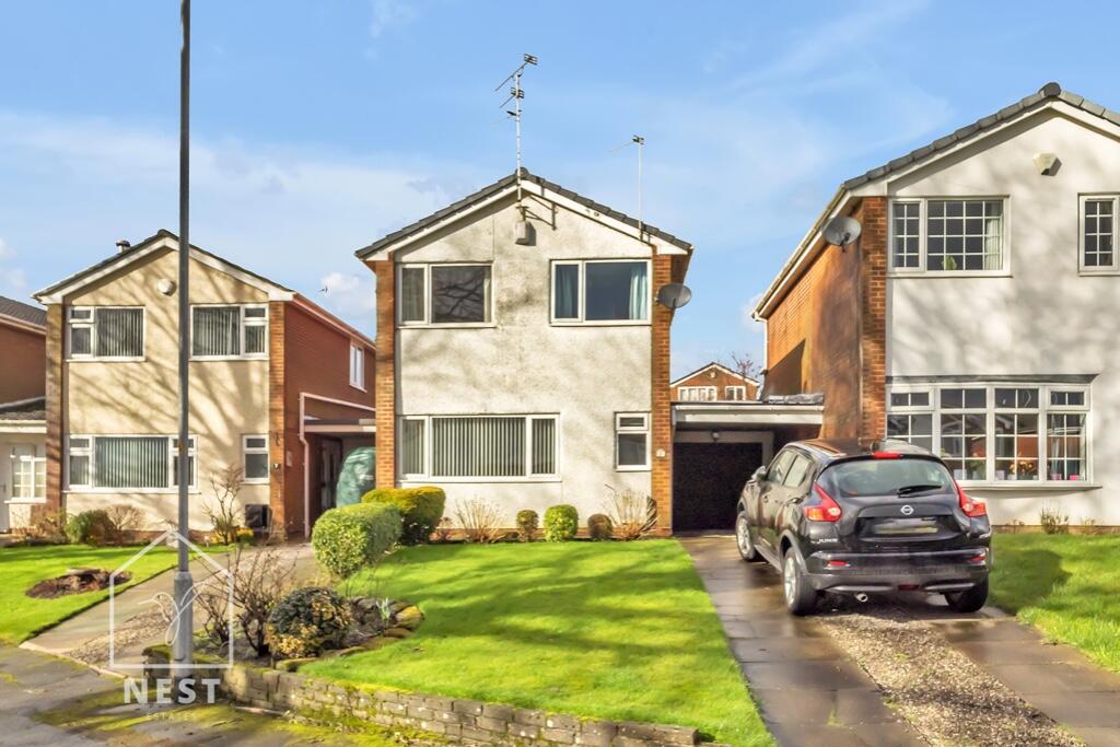 Main image of property: South View Road, Rochdale, Greater Manchester, OL16